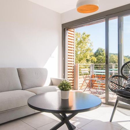Le Coquet Avec Balcon Terrasse Et Parking Prive Apartamento Sarlat-la-Canéda Exterior foto