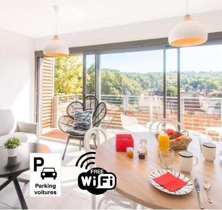 Le Coquet Avec Balcon Terrasse Et Parking Prive Apartamento Sarlat-la-Canéda Exterior foto